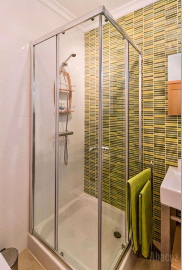 Apartment George's Quinta Palmeiras, A 2 Bedroom In Luxury Complex, Walking Distance To Town