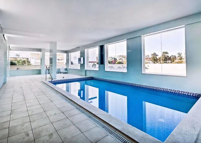 George\'S Quinta Das Palmeiras, A 2 Bedroom Apartment In Luxury Complex, Walking Distance To Town